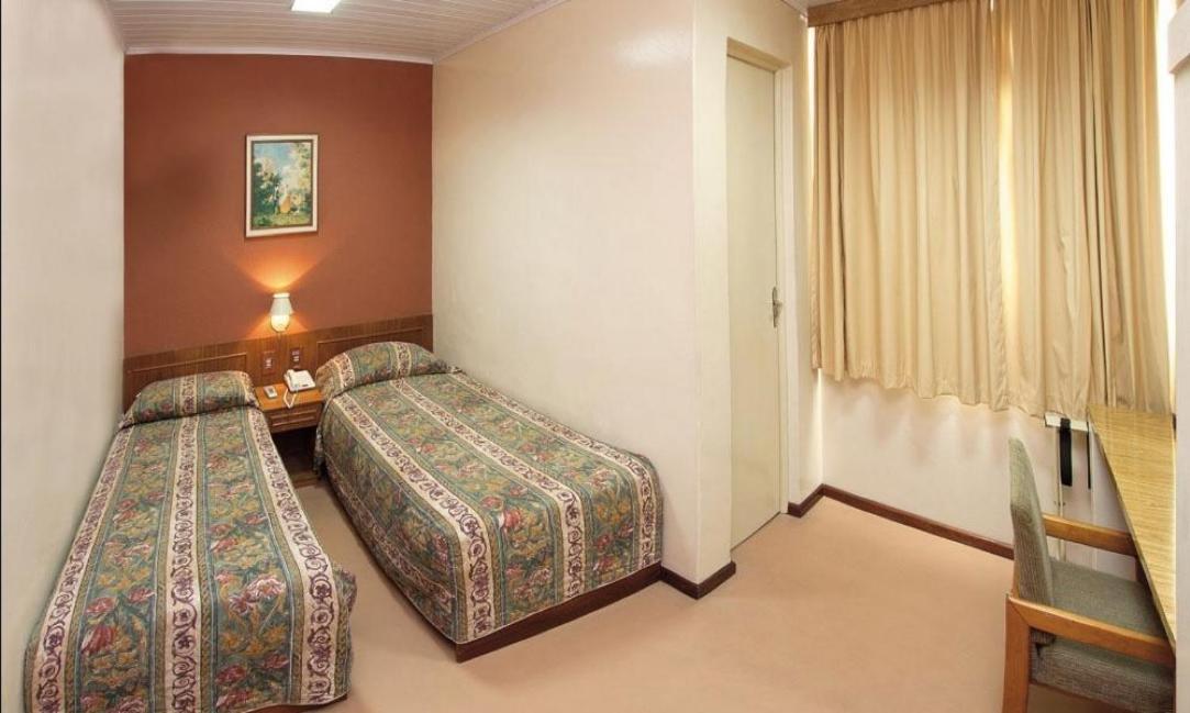 Lira Hotel 쿠리치바 외부 사진