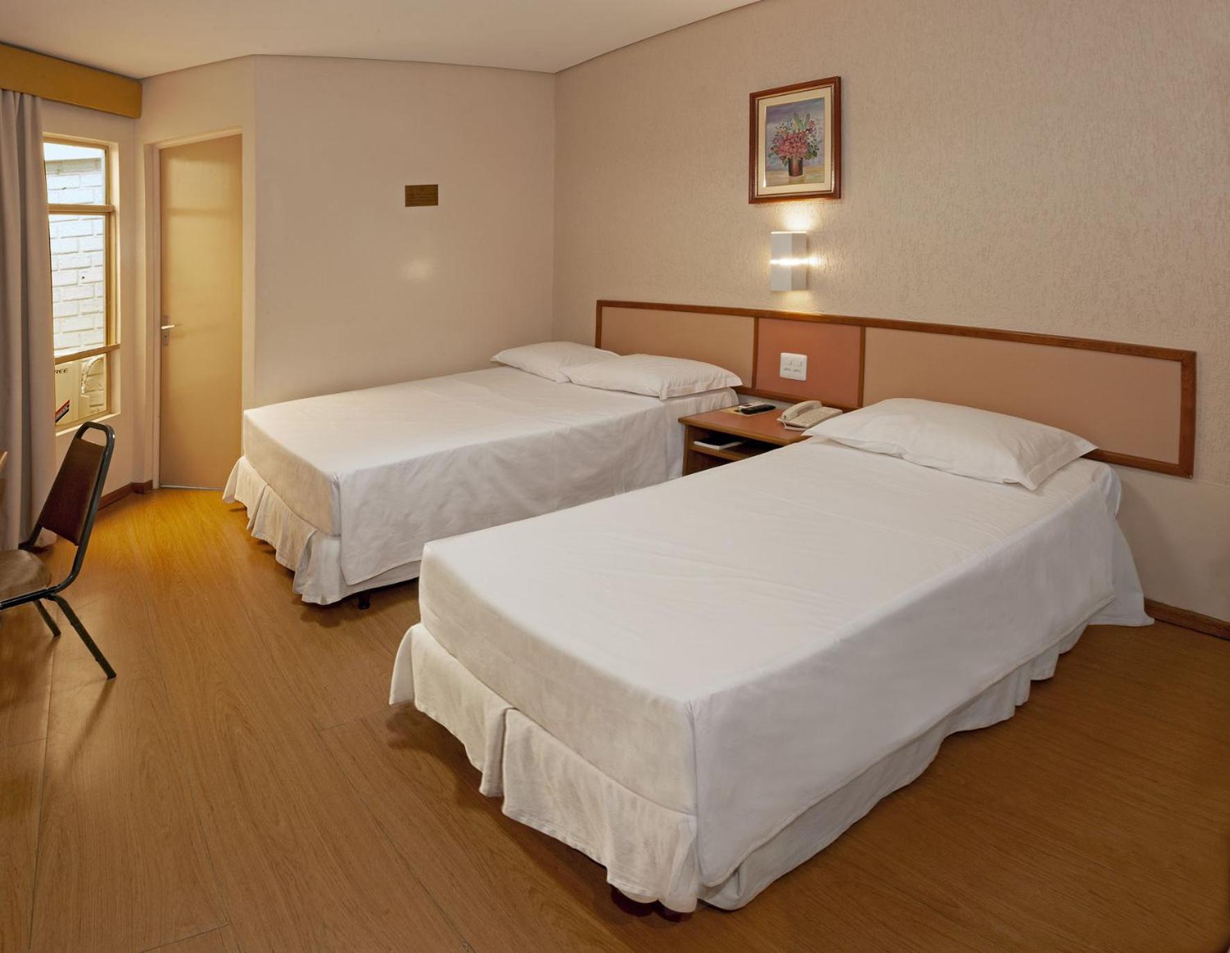 Lira Hotel 쿠리치바 외부 사진