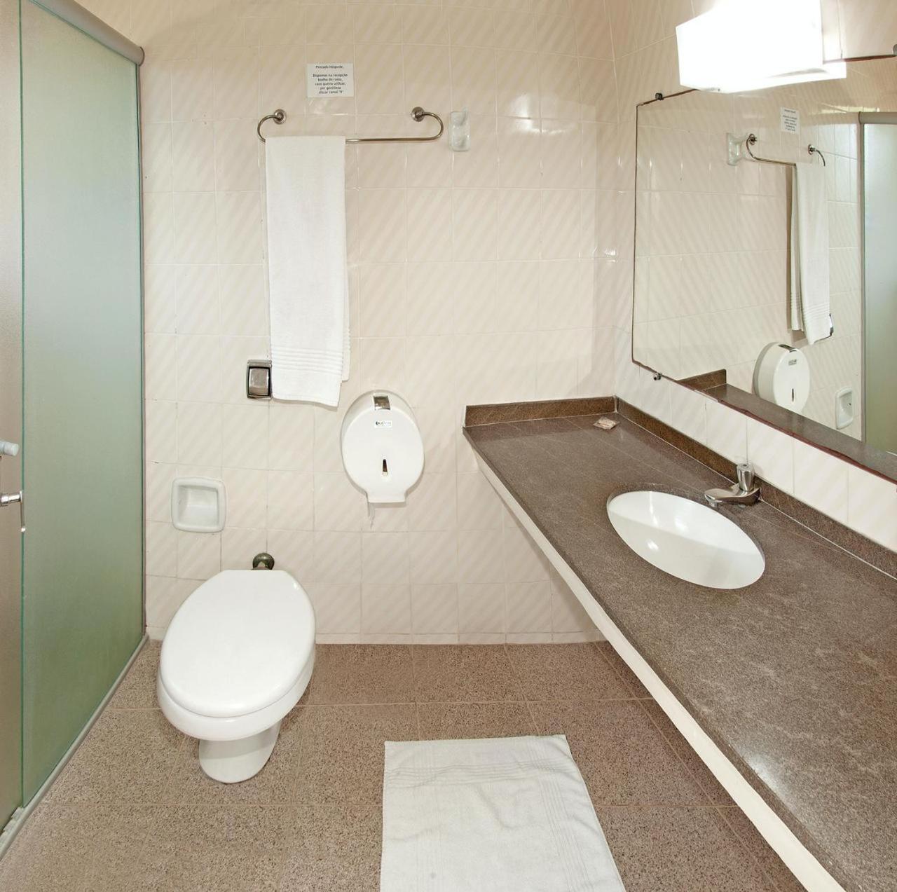 Lira Hotel 쿠리치바 외부 사진